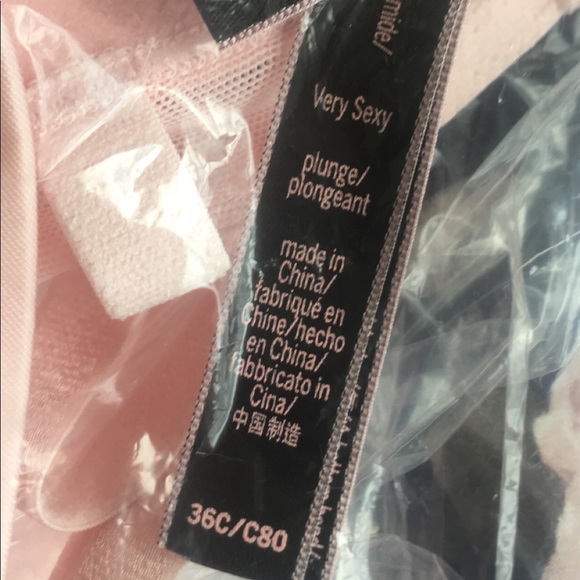 Victoria’s Secret Bra Very Sexy Logo Plunge - Picture 7 of 7